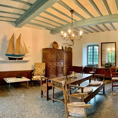 Des Cordeliers Bed & Breakfast Granville